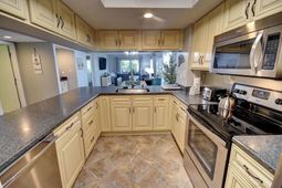 250 Maison Dr. photo 4