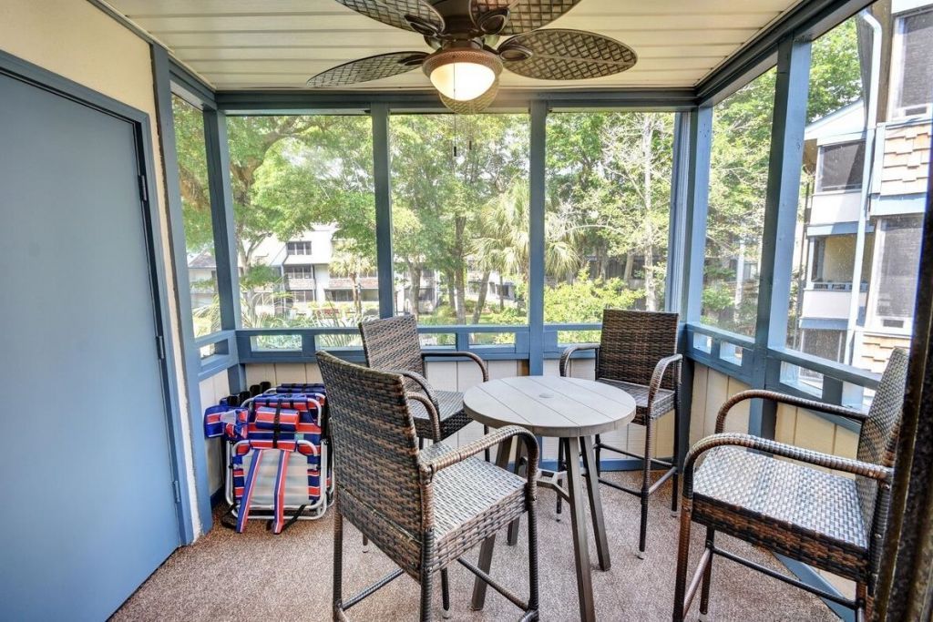 250 Maison Dr. Photo 27