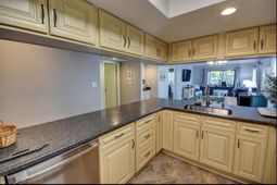 250 Maison Dr. photo 4