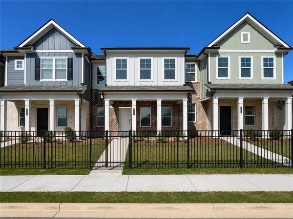 3285 Lake Carlton Road, Loganville, GA 30052
