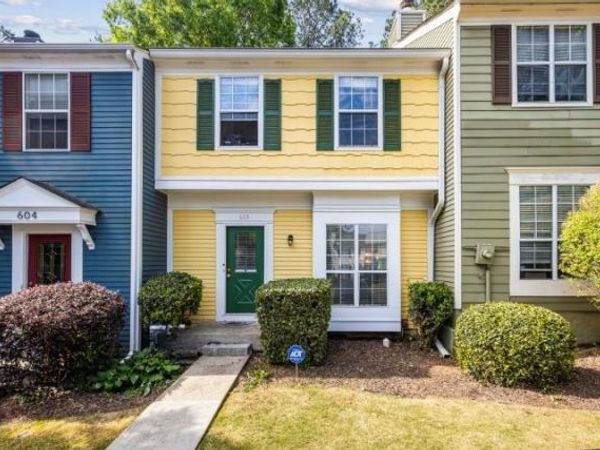 603 Wedgewood Way , Sandy Springs, GA 30350
