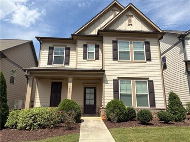 5420 Falling Branch Court , Flowery Branch, GA 30542