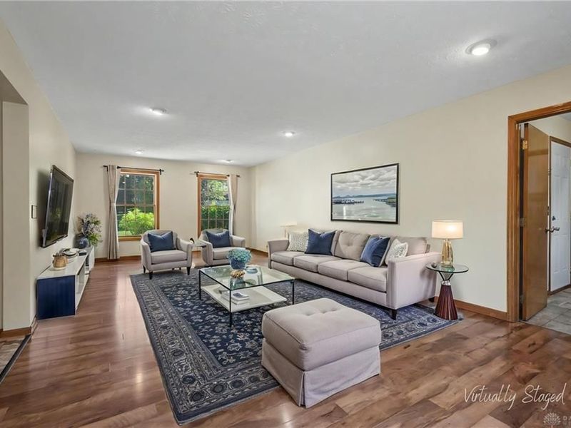35 Sycamore Creek Drive, Springboro, OH 45066 Photo 4