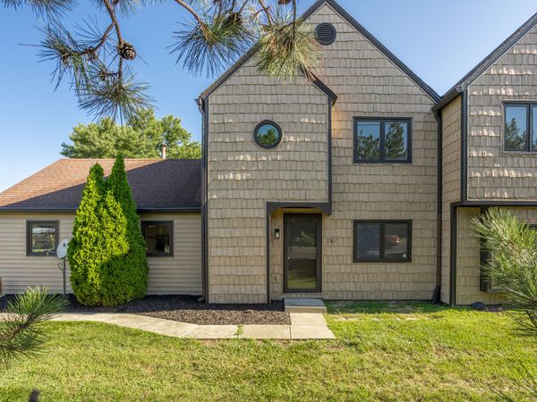9617 Highgate Circle N, Indianapolis, IN 46250