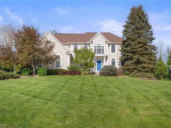 4328 Regal Drive , Copley, OH 44321