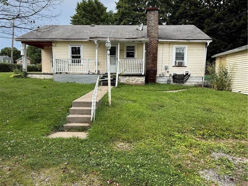 2410 Lisbon St, East Liverpool, OH 43920 Photo 2