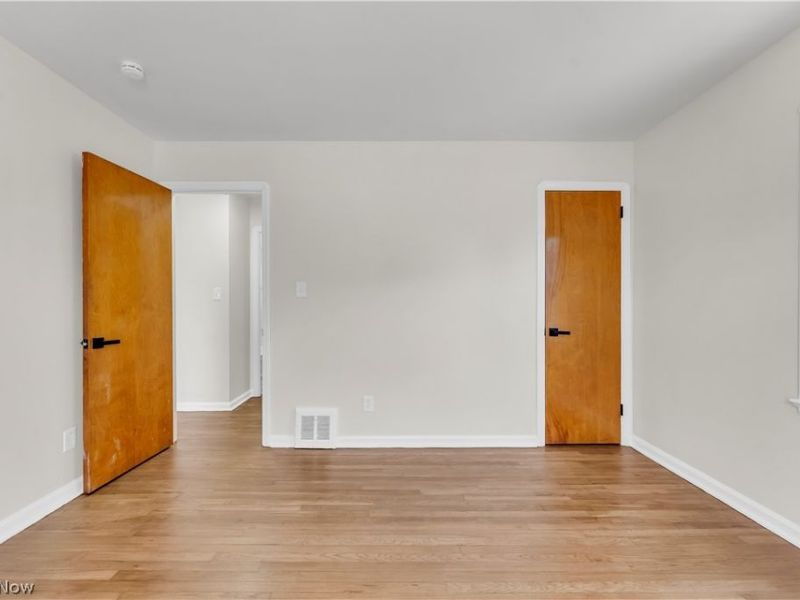 13305 Shady Oak Boulevard, Garfield Heights, OH 44125 Photo 9