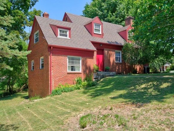 110 CRESCENT DR, HARRISONBURG, VA 22801