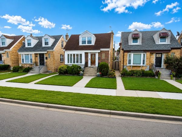 3249 N Nottingham Avenue , Chicago, IL 60634