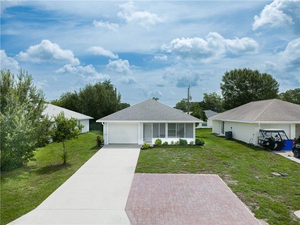 2130 88th Avenue, Vero Beach, FL 32966