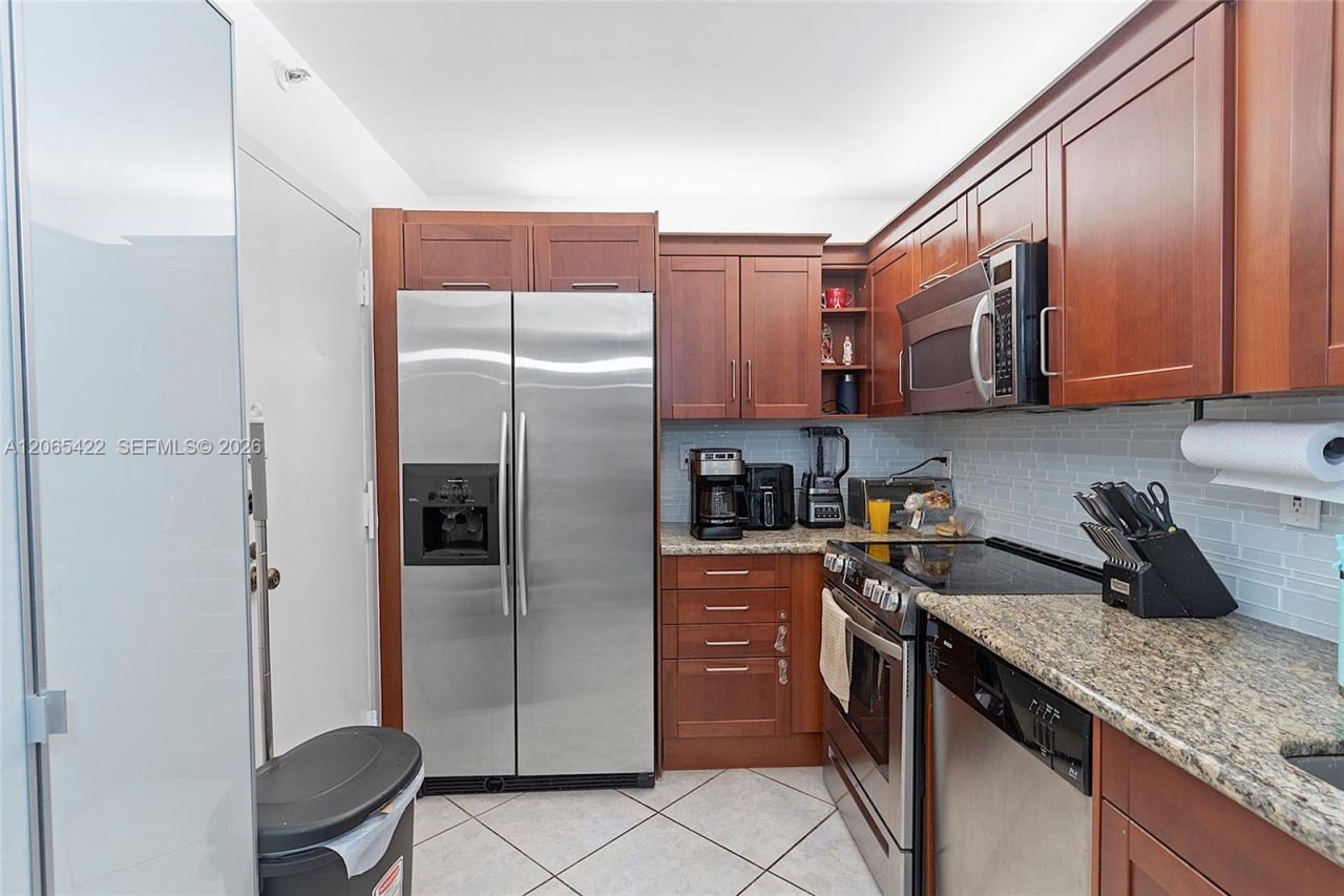 2333 Brickell Ave , Unit 315, Miami, FL 33129 Photo