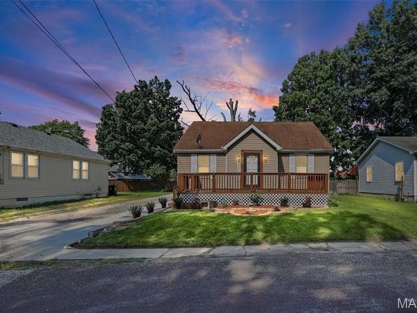209 N 14th Street, Belleville, IL 62220