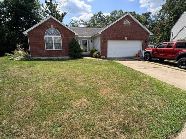 281 Clearbrook Drive, Franklin, OH 45005