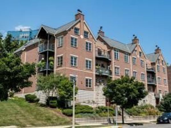 1809 N Commerce STREET, Unit 302, Milwaukee, WI 53212