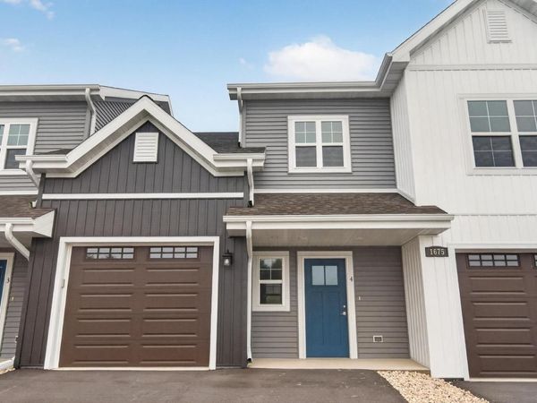 1675 Reigle DRIVE, Unit 4, Kewaskum, WI 53040