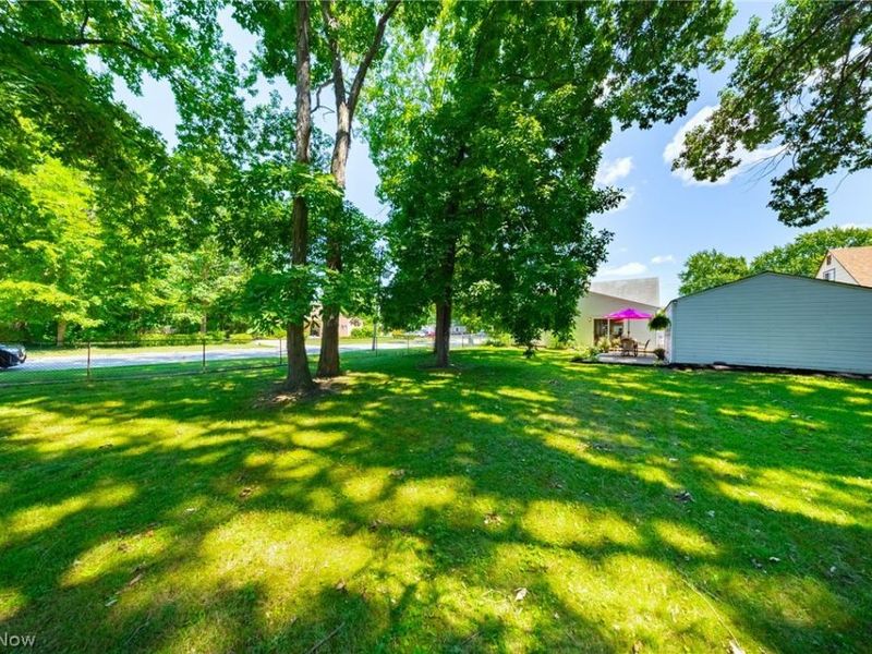 572 Woodmere Drive, Berea, OH 44017 Photo 38