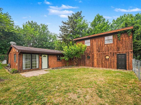 26058 State Road 2 Highway, South Bend, IN 46619