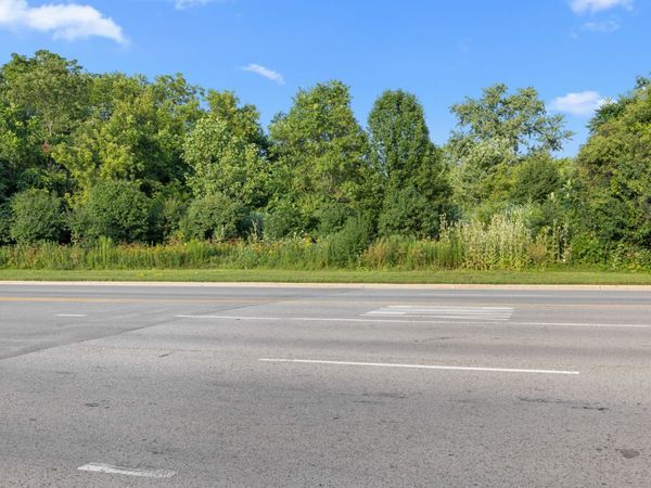 30 Gary Avenue , Wheaton, IL 60187