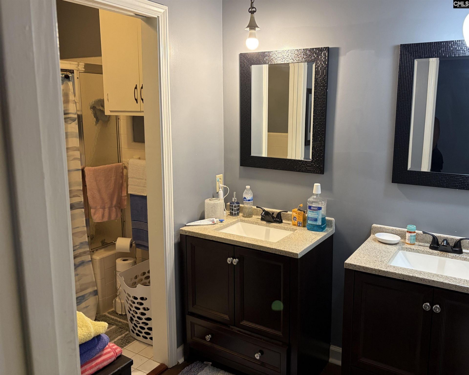 213 Park Shore Drive W Photo 29