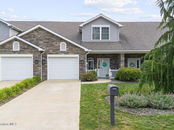 105 Forest Drive, Eynon, PA 18403