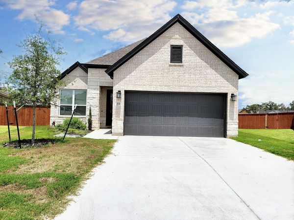 513 Three Feathers CT, Georgetown, TX 78633