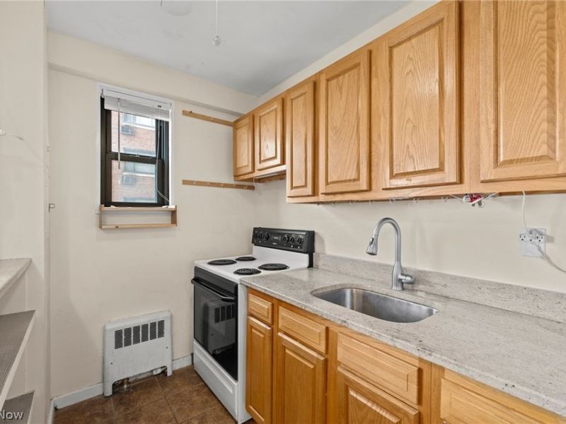 11720 Edgewater Drive, Lakewood, OH 44107 Photo 9