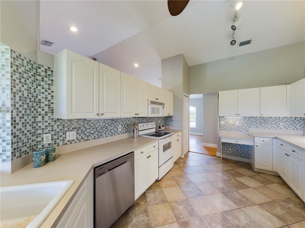 135 Bristol Street, Sebastian, FL 32958 Photo