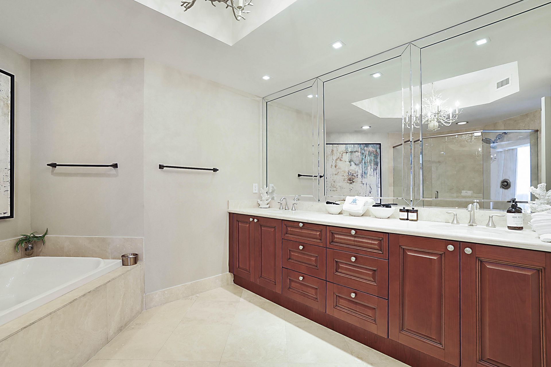 2700 N Ocean Drive, Unit 2206B, Singer Island, FL 33404 Photo