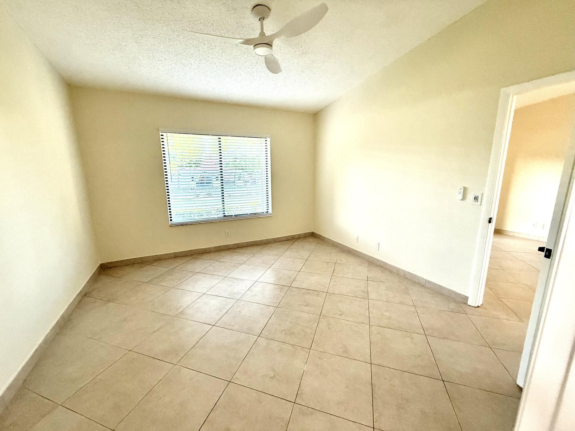 6649 Somerset Drive, Unit 205, Boca Raton, FL 33433 Photo