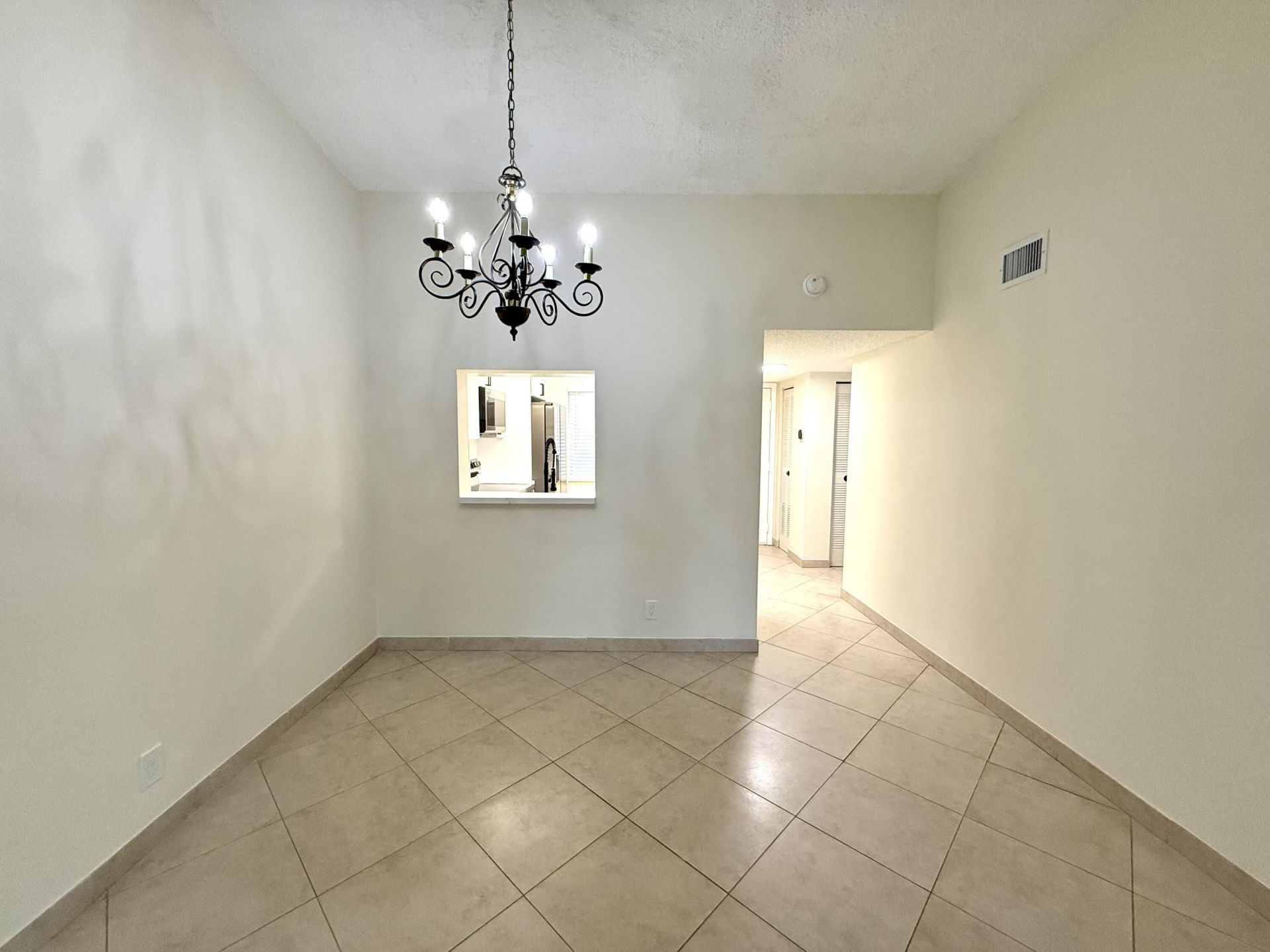 6649 Somerset Drive, Unit 205, Boca Raton, FL 33433 Photo