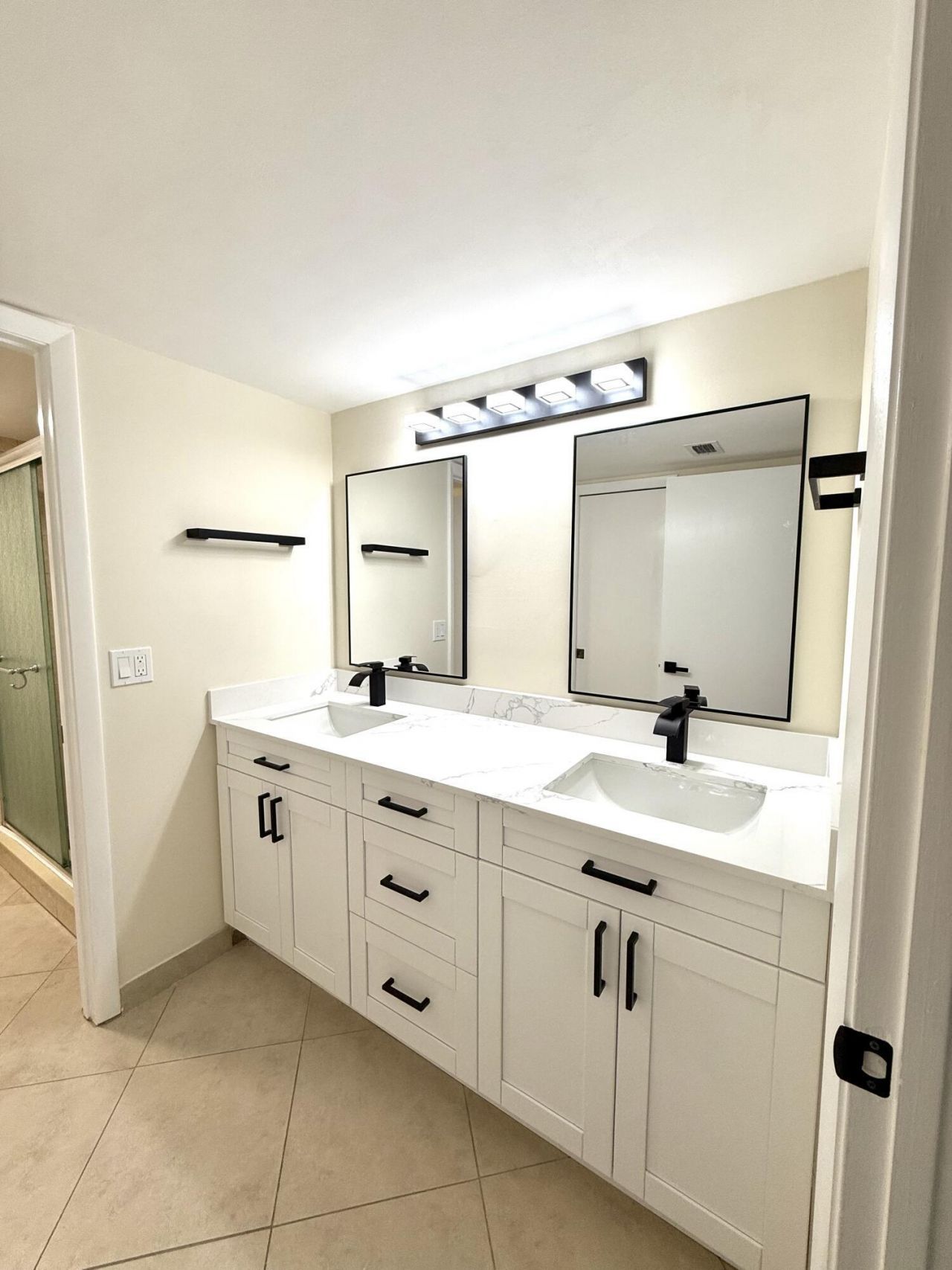 6649 Somerset Drive, Unit 205, Boca Raton, FL 33433 Photo