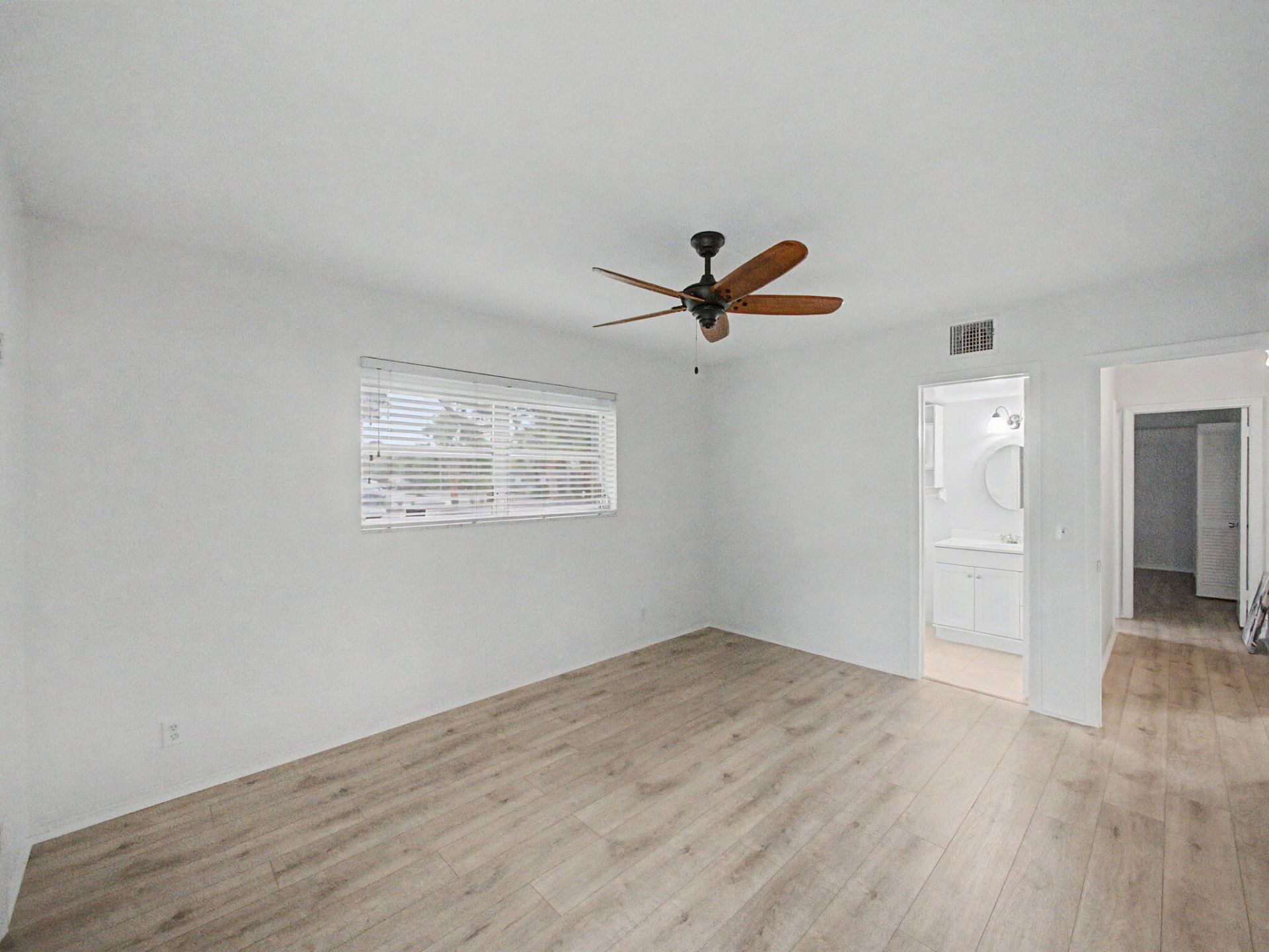 3 Westwood Avenue, Unit 101E, Tequesta, FL 33469 Photo