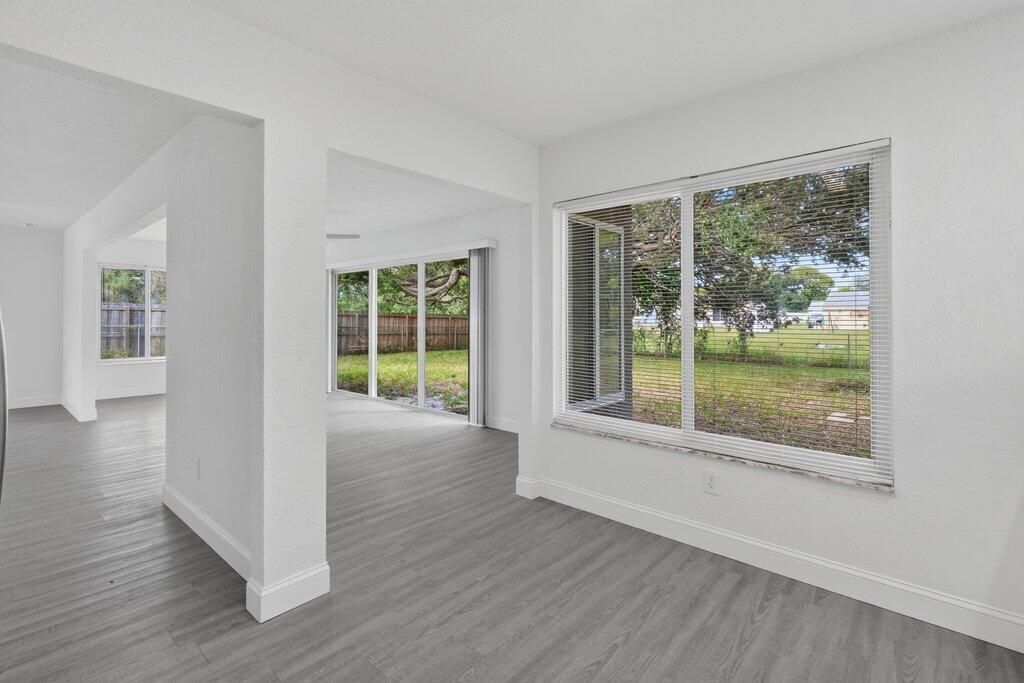 302 SW Kentwood Road, Port Saint Lucie, FL 34953 Photo