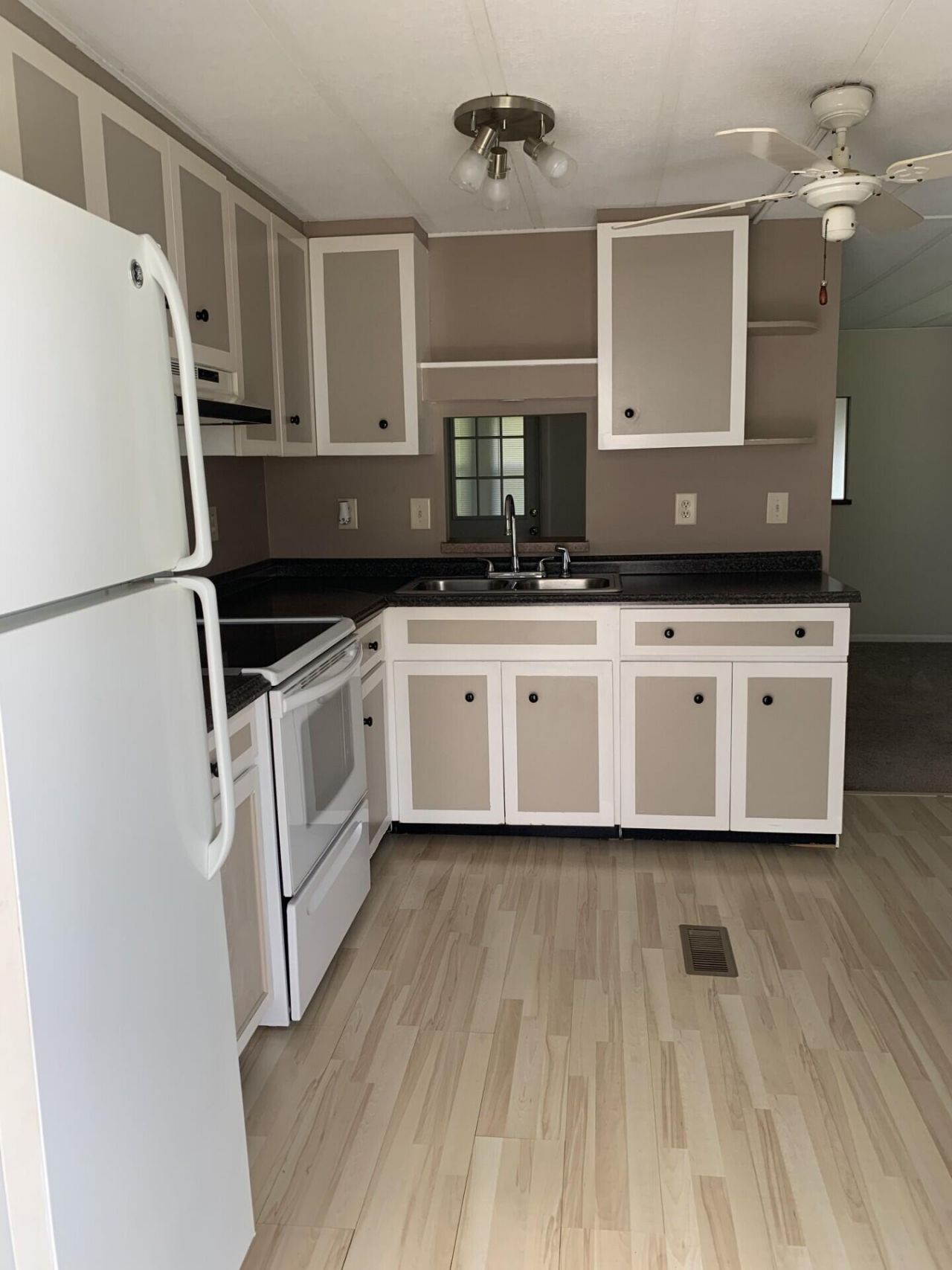 6 Angelita, Port Saint Lucie, FL 34952 Photo