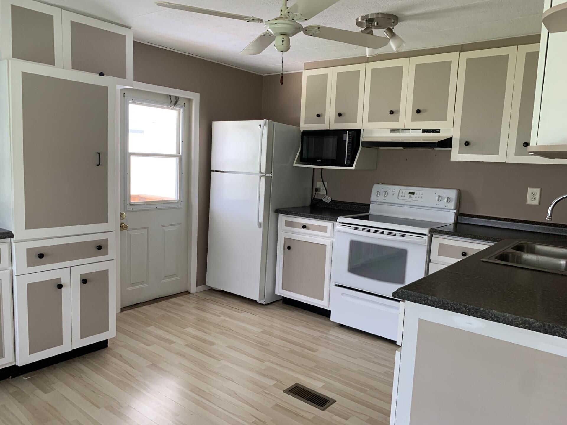 6 Angelita, Port Saint Lucie, FL 34952 Photo