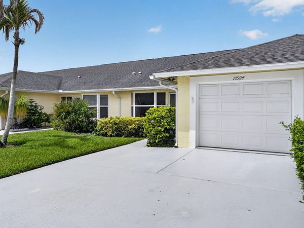 10924 SE STONEHILL Lane, Hobe Sound, FL 33455