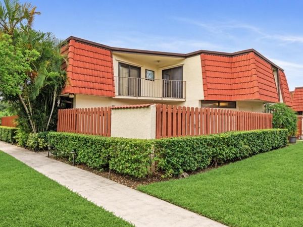 3874 VICTORIA Drive, West Palm Beach, FL 33406