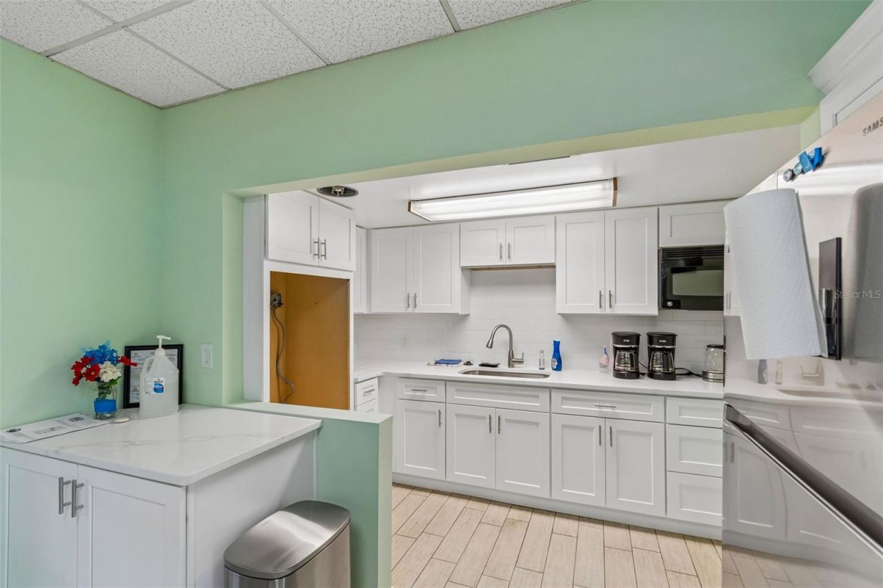 4885 1st St Ne, Unit 307, Saint Petersburg, FL 33703 Photo