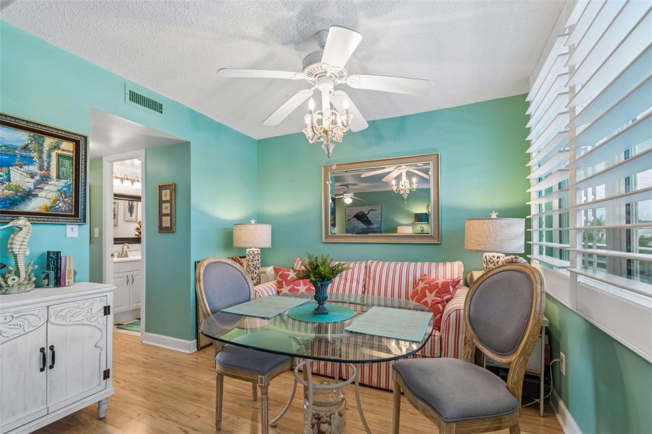 4885 1st St Ne, Unit 307, Saint Petersburg, FL 33703 Photo