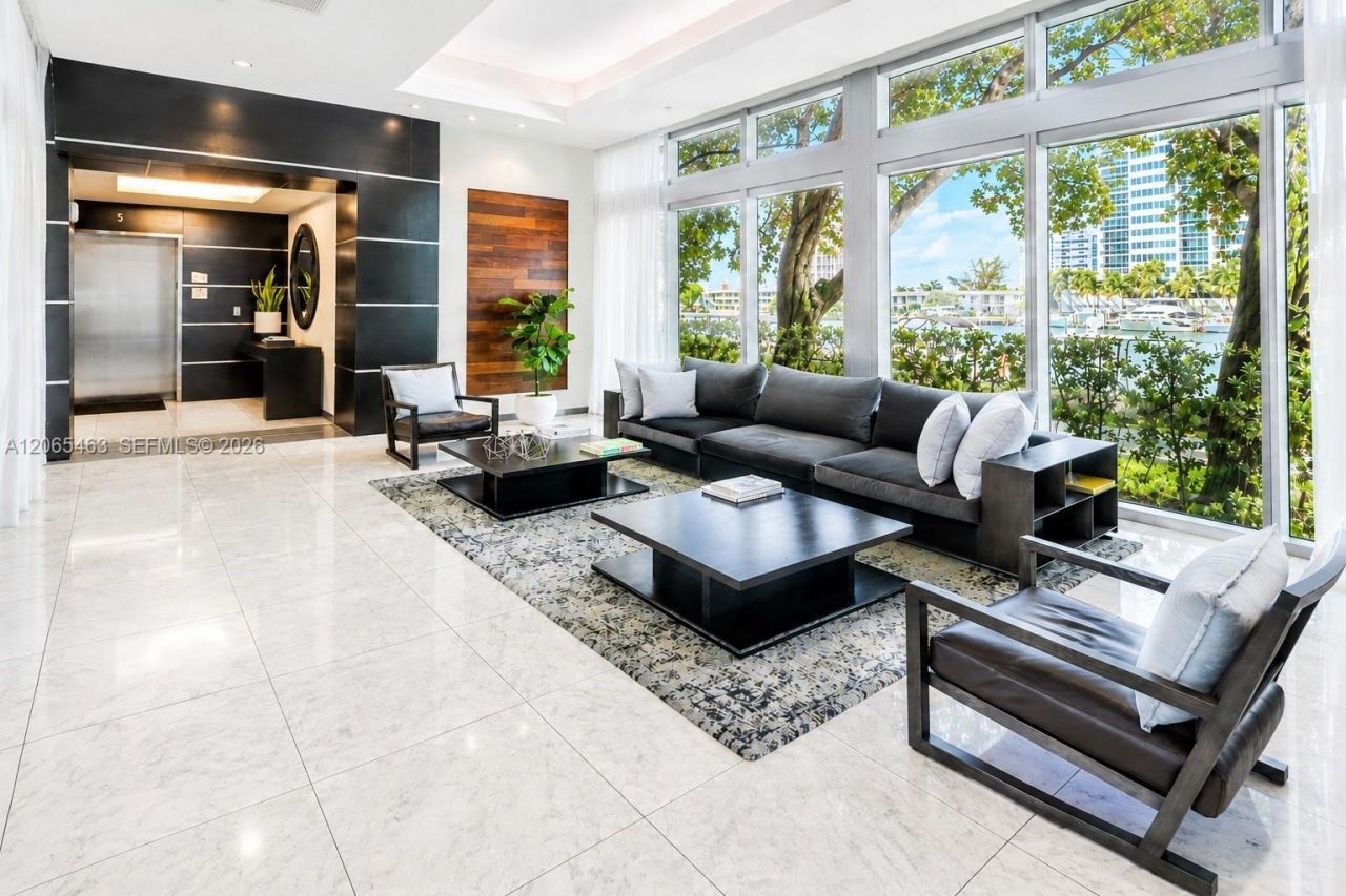 7930 East Dr , Unit 1007, North Bay Village, FL 33141 Photo