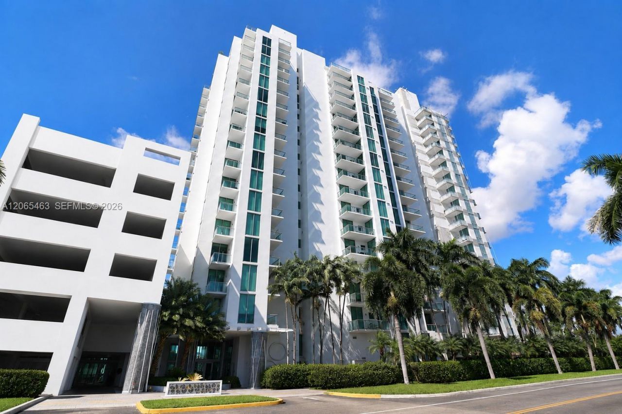 7930 East Dr , Unit 1007, North Bay Village, FL 33141 Photo