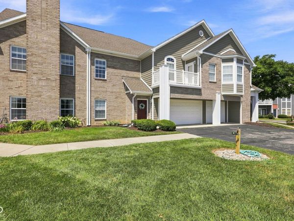1593 Sierra Springs , Carmel, IN 46280