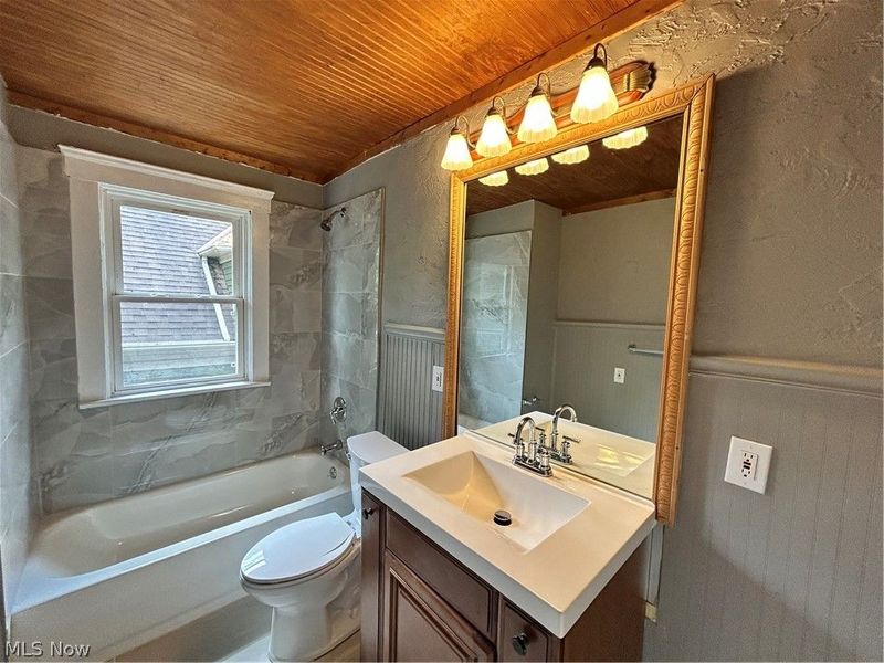 3763 E 151st Street, Cleveland, OH 44128 Photo 19