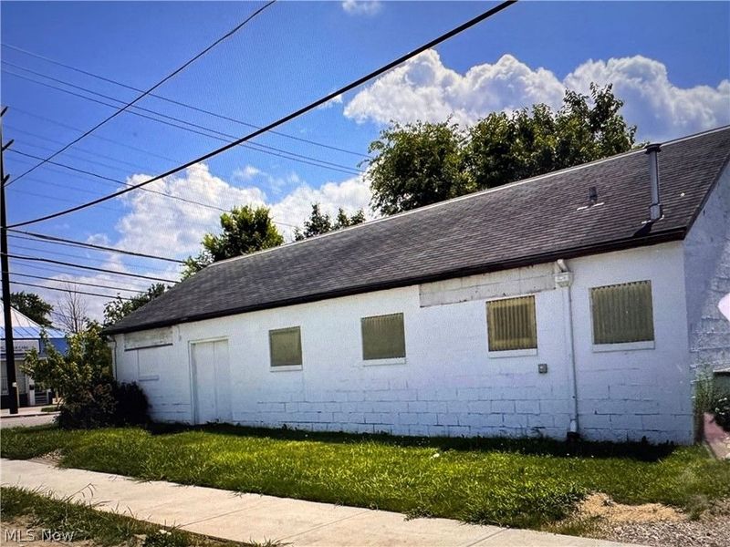 4712 W 130th Street, Cleveland, OH 44135 Photo 2