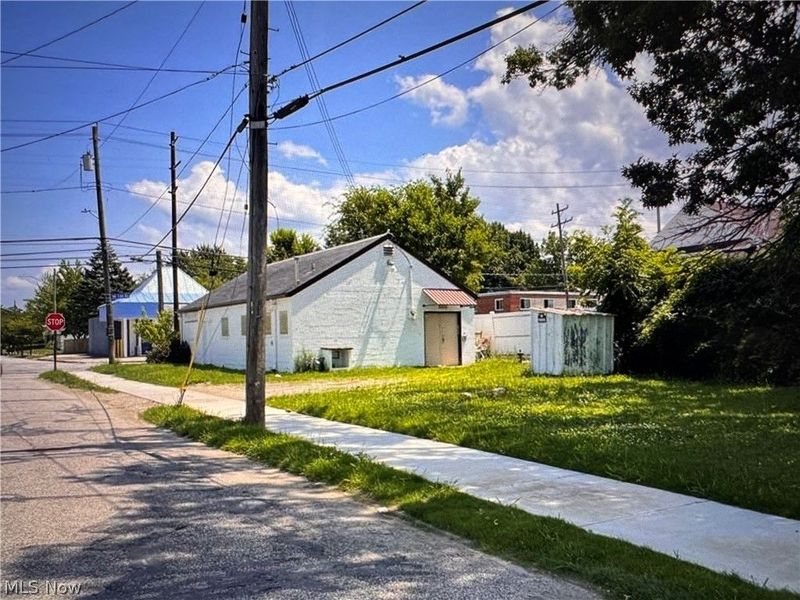 4712 W 130th Street, Cleveland, OH 44135 Photo 3