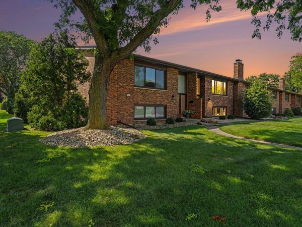 457 Fisher Street, Unit B, Munster, IN 46321