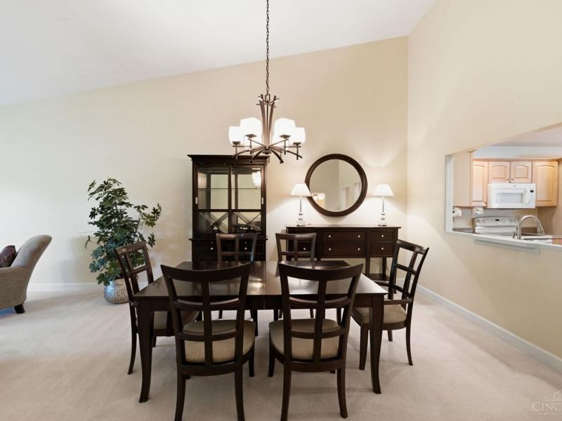 104 Miami Lakes Drive, Unit 4, Milford, OH 45150 Photo 10