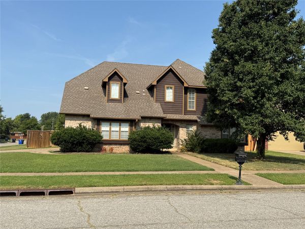 1920 S Nyssa Avenue , Broken Arrow, OK 74012