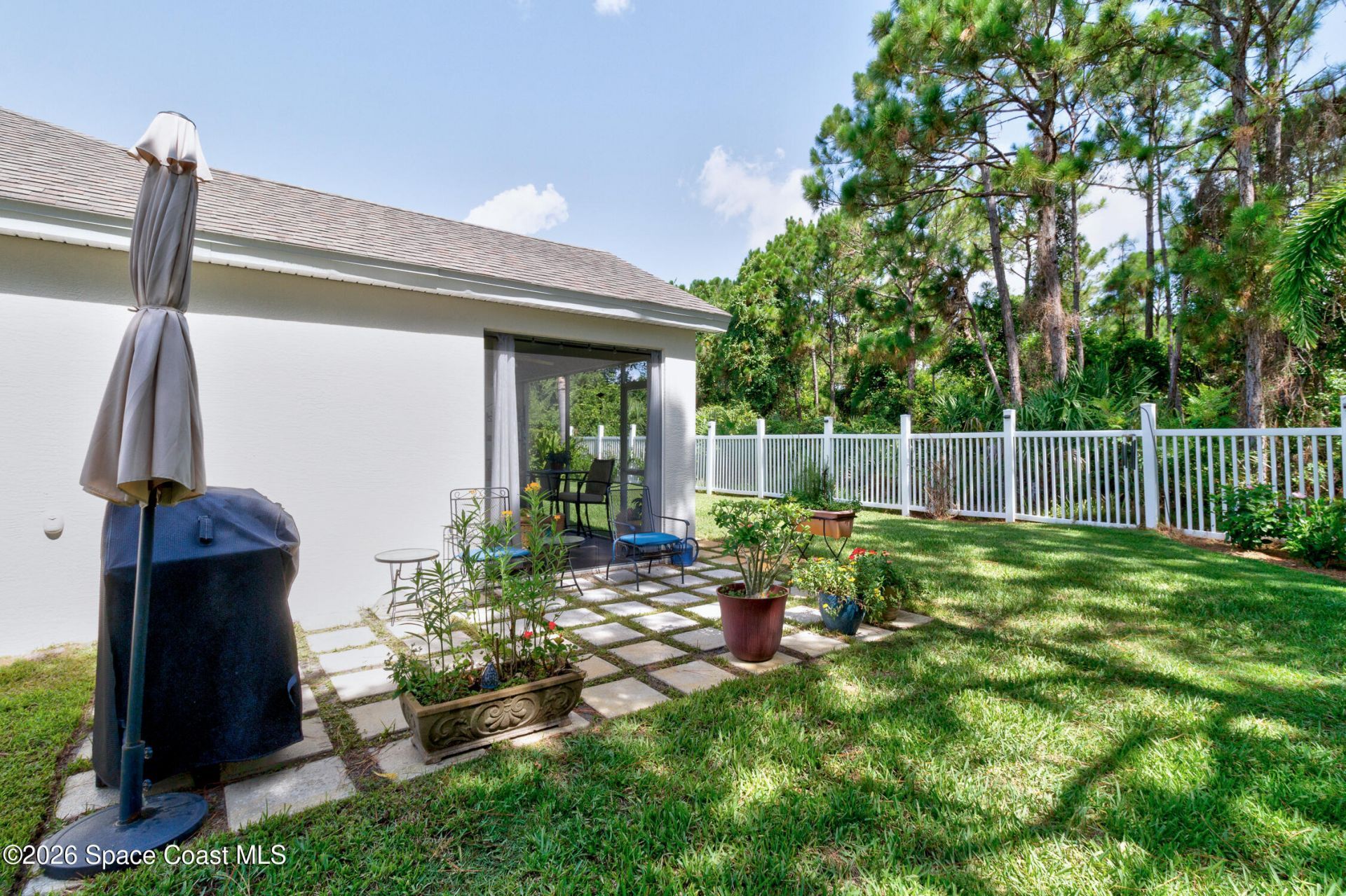 250 Briarcliff Circle , Sebastian, FL 32958 Photo