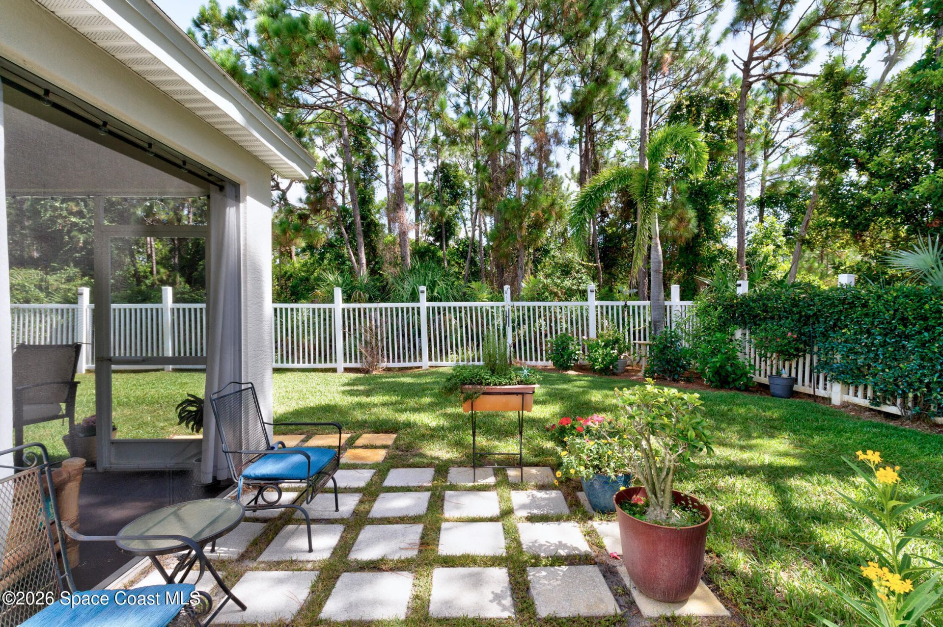 250 Briarcliff Circle , Sebastian, FL 32958 Photo
